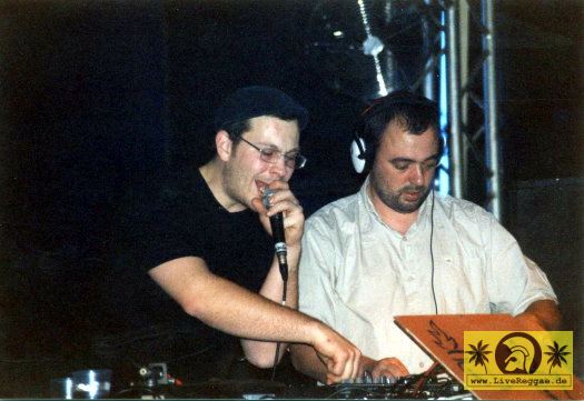 Silly Walks Movement (D) Conne Island, Leipzig 08. Januar 2005 (2).jpg